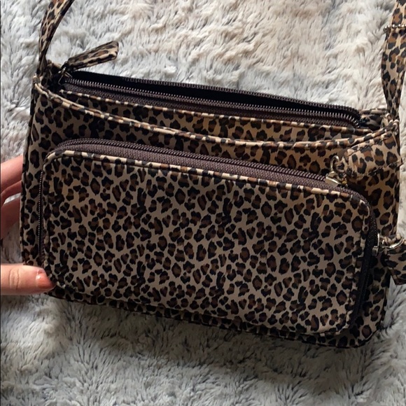Vintage St. John’s Bay Cheetah Print Purse - Picture 4 of 6